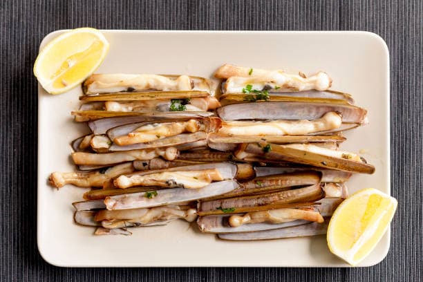 Бритва моллюск
Razor Clam
Ốc móng tay